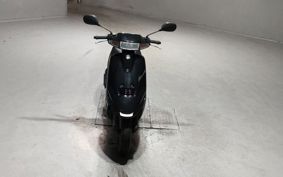 SUZUKI ADDRESS V100 CE13A