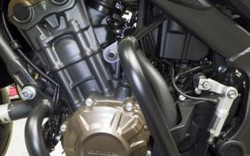 HONDA CB650R E-Clutch 2025 RH17