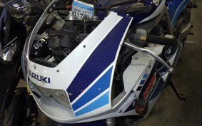 SUZUKI GSX-R400R 1990 GK76A