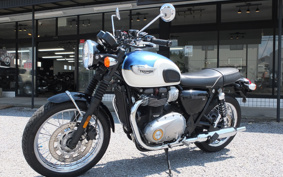 TRIUMPH BONNEVILLE T100 2016 DAD70G