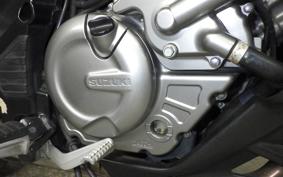 SUZUKI Vｽﾄﾛｰﾑ650XT 2015