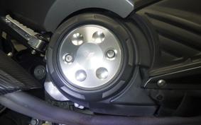 YAMAHA T-MAX 530 2015 SJ12J