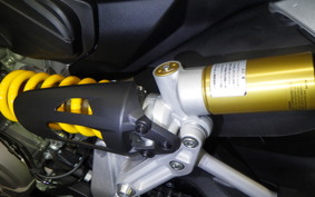 DUCATI STREETFIGHTER V2 2023