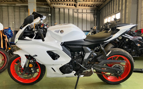 YAMAHA YZF-R7 2023 RM39J