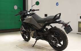 HUSQVARNA SVARTPILEN 250 2021