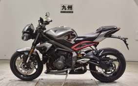 TRIUMPH STREET TRIPLE RS 2021