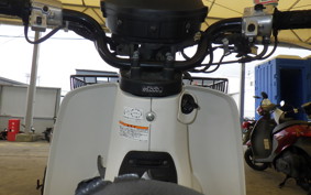 HONDA C50 SUPER CUB 2013 AA04