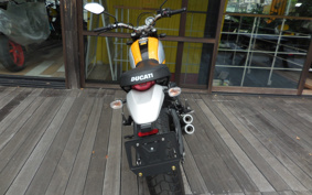 DUCATI  DUCATI  SCRAMBLER  CLASSIC  2018 K102