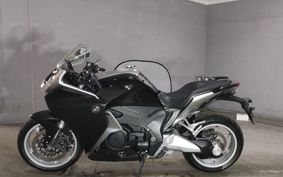 HONDA VFR1200F DCT 2011 SC63