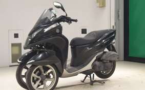 YAMAHA TRICITY 125 SE82J