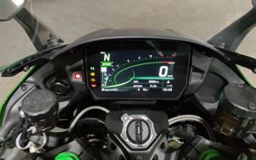 KAWASAKI  NINJA H2 SX ZXT02P