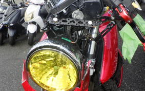 SUZUKI GSR250