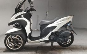 YAMAHA TRICITY 125 SE82J