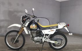 SUZUKI DJEBEL200 SH42A