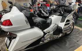 HONDA GL 1800 GOLD WING 2015 SC68