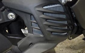 YAMAHA N-MAX 2002 SEG6J