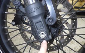 HUSQVARNA SVARTPILEN 401 2021