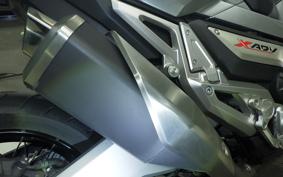 HONDA X-ADV 750 2018 RC95