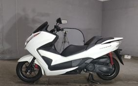 HONDA FORZA MF12