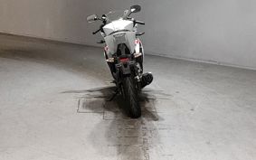 YAMAHA YZF-R125 RE06