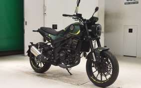 BENELLI レオンチーノ250