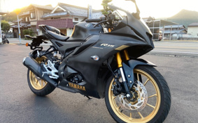 YAMAHA YZF-R15 ABS RG67