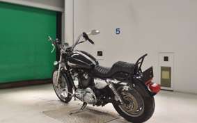 HARLEY XL1200C 2005