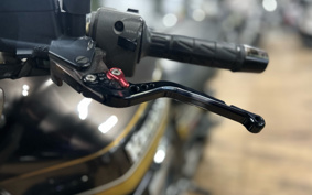 KAWASAKI ZRX1200 DAEG 2012 ZRT20D