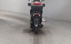 YAMAHA TRICITY 125 SE82J