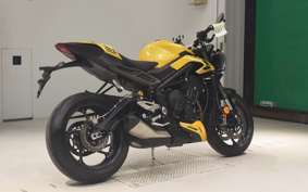 TRIUMPH STREET TRIPLE RS 2023