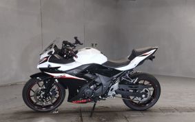 SUZUKI GSX250R DN11A