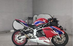 HONDA CBR250RR MC51