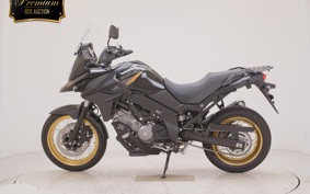 SUZUKI Vｽﾄﾛｰﾑ650XTA 2026 C733M
