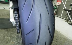 YAMAHA YZF-R1 2001
