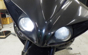 YAMAHA YZF-R1 2011