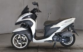 YAMAHA TRICITY 125 SE82J