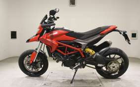 DUCATI HYPERMOTARD 820 2014
