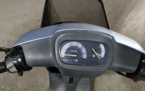 YAMAHA JOG POCHE SA08J