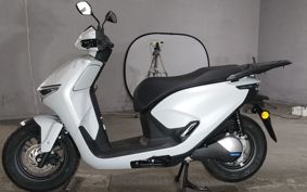 HONDA CUV e EF18