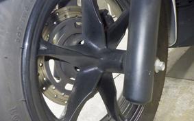 SUZUKI SKYWAVE 200 (Burgman 200)