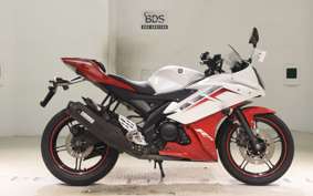 YAMAHA YZF-R15 2026