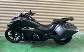 HONDA NM4 VULTUS -02 2014 RC82