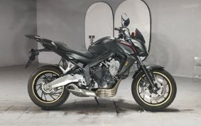 HONDA CB650F 2015 RC83