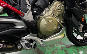 DUCATI  DUCATI  MULTI  STRADA V4S 2023 6A00