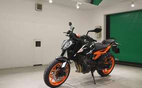 KTM 890 DUKE GP 2019