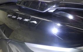 HONDA FORZA ZA 2010 MF10