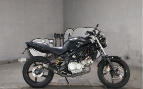 HONDA VTR 250 MC33