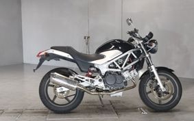 HONDA VTR 250 MC33
