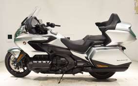 HONDA GL 1800 GOLD WING TOUR DCT 2025 SC79