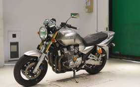 YAMAHA XJR1300 2002
